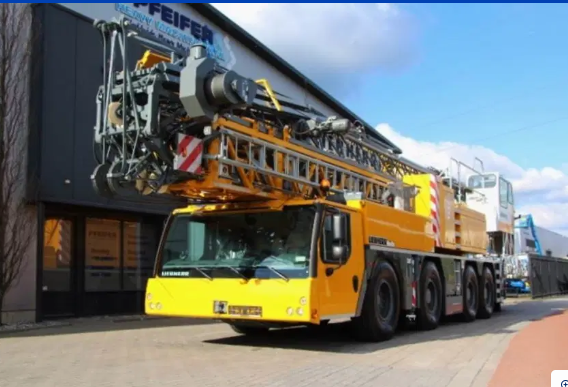 Tower Crane Liebherr MK88